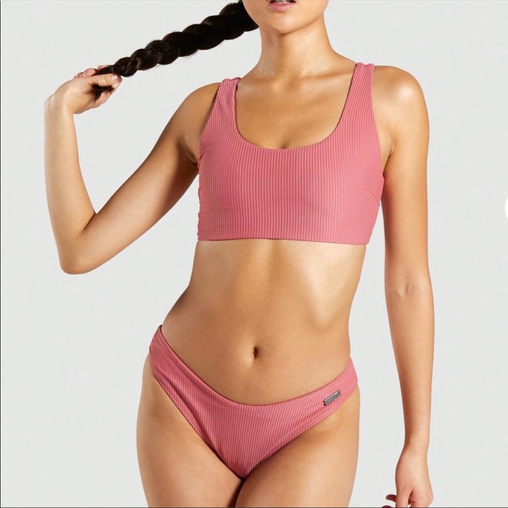 Gymshark Essence Bikini 🦈